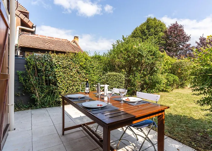 Prázdninový dům La Pommeraie By Interhome